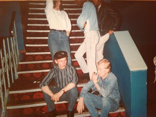 Liz Schmitz, Dean Anderson, ?, Gary Baker and Blondie (© Amanda Sullivan)