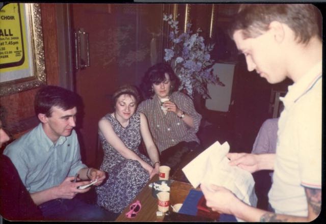 Dave Molloy, Kim, ? and Pete Lawson (© Robert Hitchcock)