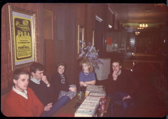 Pete Lawson, Dave Malloy, Kim Molloy, Ann and Gis Southworth (© Robert Hitchcock)